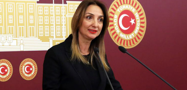 Aylin Nazlıaka CHP’den ihraç edildi