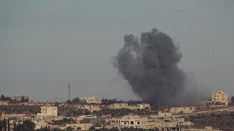 PYD, Halep’teki muhalifleri kuşatmaya çalışıyor