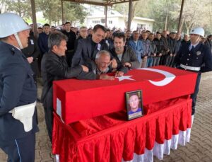 Kazada hayatını kaybeden polis memuru son seyahatine uğurlandı
