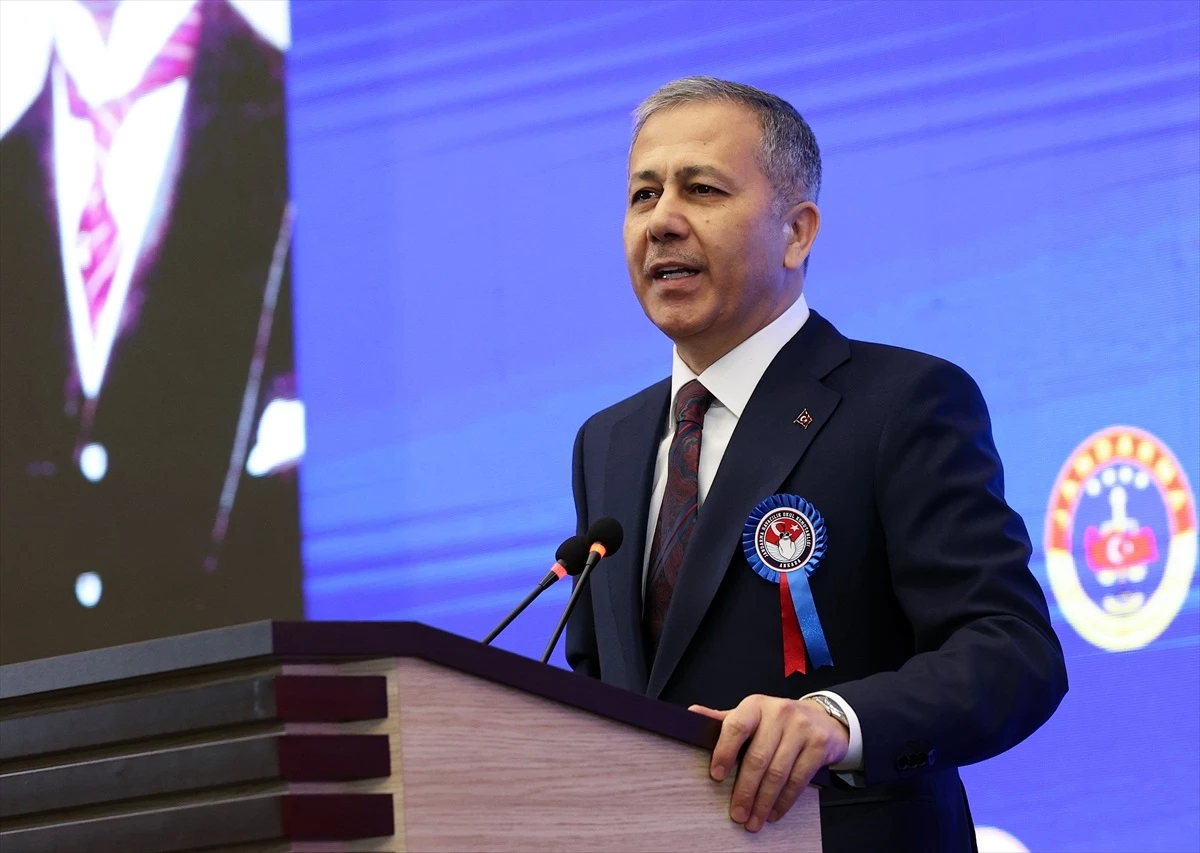 İçişleri Bakanı Ali Yerlikaya, İBB adayı olacağı savlarını yalanladı: O denli bir şey yok
