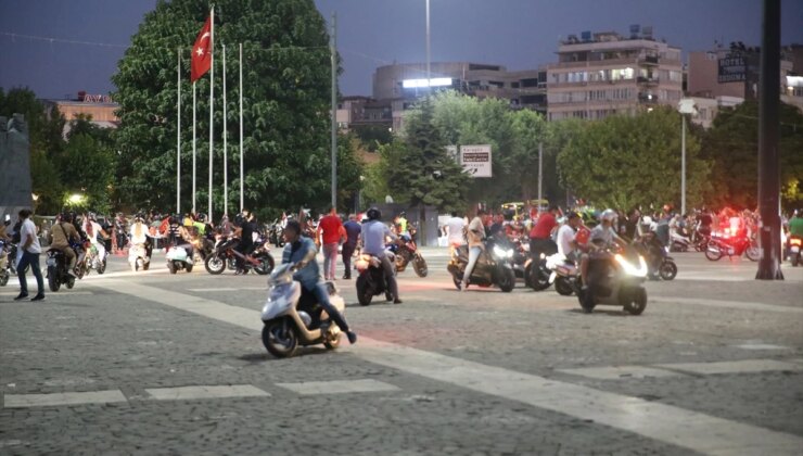 Gaziantep’te İsrail’in Gazze’ye yönelik hücumlarını protesto eden motosikletli konvoy