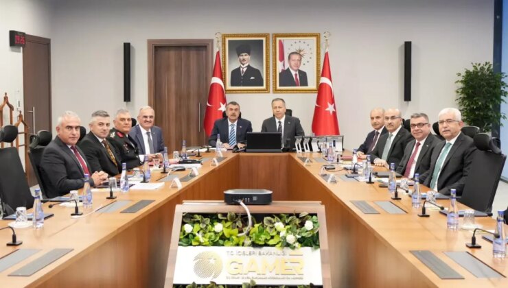 İçişleri ve Ulusal Eğitim Bakanları, yeni eğitim öğretim yılı için toplantı yaptı