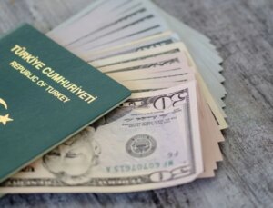 Vize talebi reddedilen binlerce vatandaş, Yeşil Pasaport peşine düştü