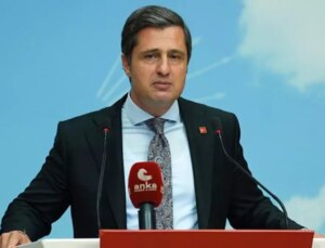 CHP Sözcüsü Yücel’den Yapıcıoğlu’na Anayasa cevabı: 3-5 yobaz istedi diye ne cumhuriyetten, ne de laiklikten vazgeçmeyiz
