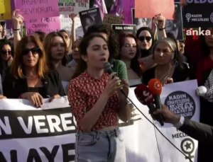 Edirnekapı Surları’ndaki vahşetin akabinde yüzlerce bayan sokağa indi