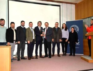 Bursa Uludağ Üniversitesi 2023 Kalite Mükafatları Sahiplerini Buldu