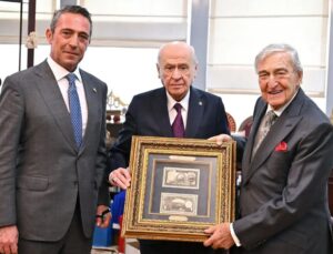 Koç Ailesi’nin Bahçeli’ye verdiği armağanın sırrı! Kıymeti dudak uçuklatıyor
